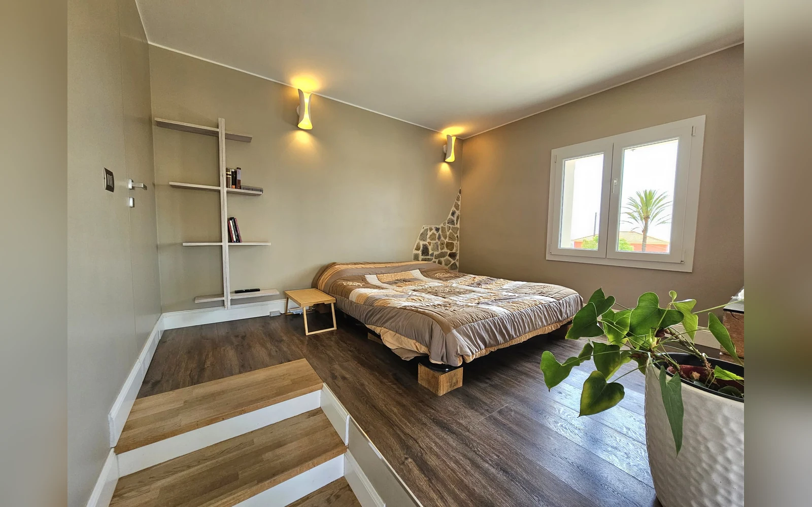 Camera matrimoniale di Casa Montenero — Bordighera (località Montenero)